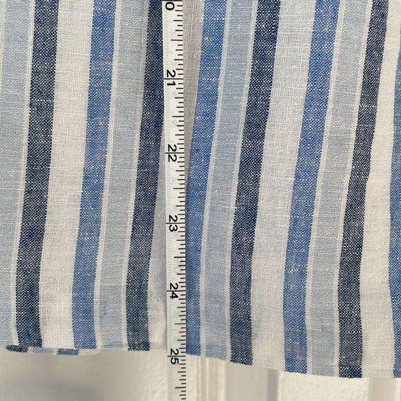 FOREVER21 CONTEMPORARY SIZE S SKIRT - Picture 2 of 5